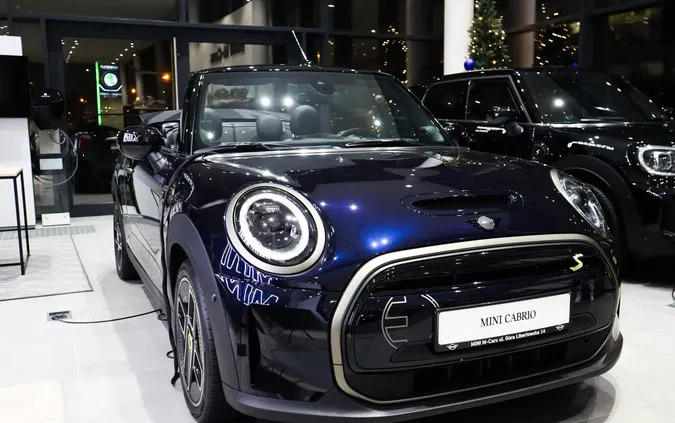 rzeszów MINI Cooper cena 248300 przebieg: 10, rok produkcji 2023 z Rzeszów